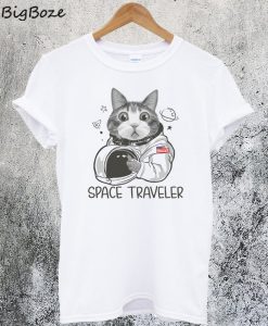 Cat Astronaut Space Traveler T-Shirt